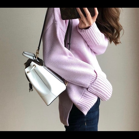 SOLD!!!! Louis Vuitton Hot Springs Snow❄️ - Picture 3 of 8